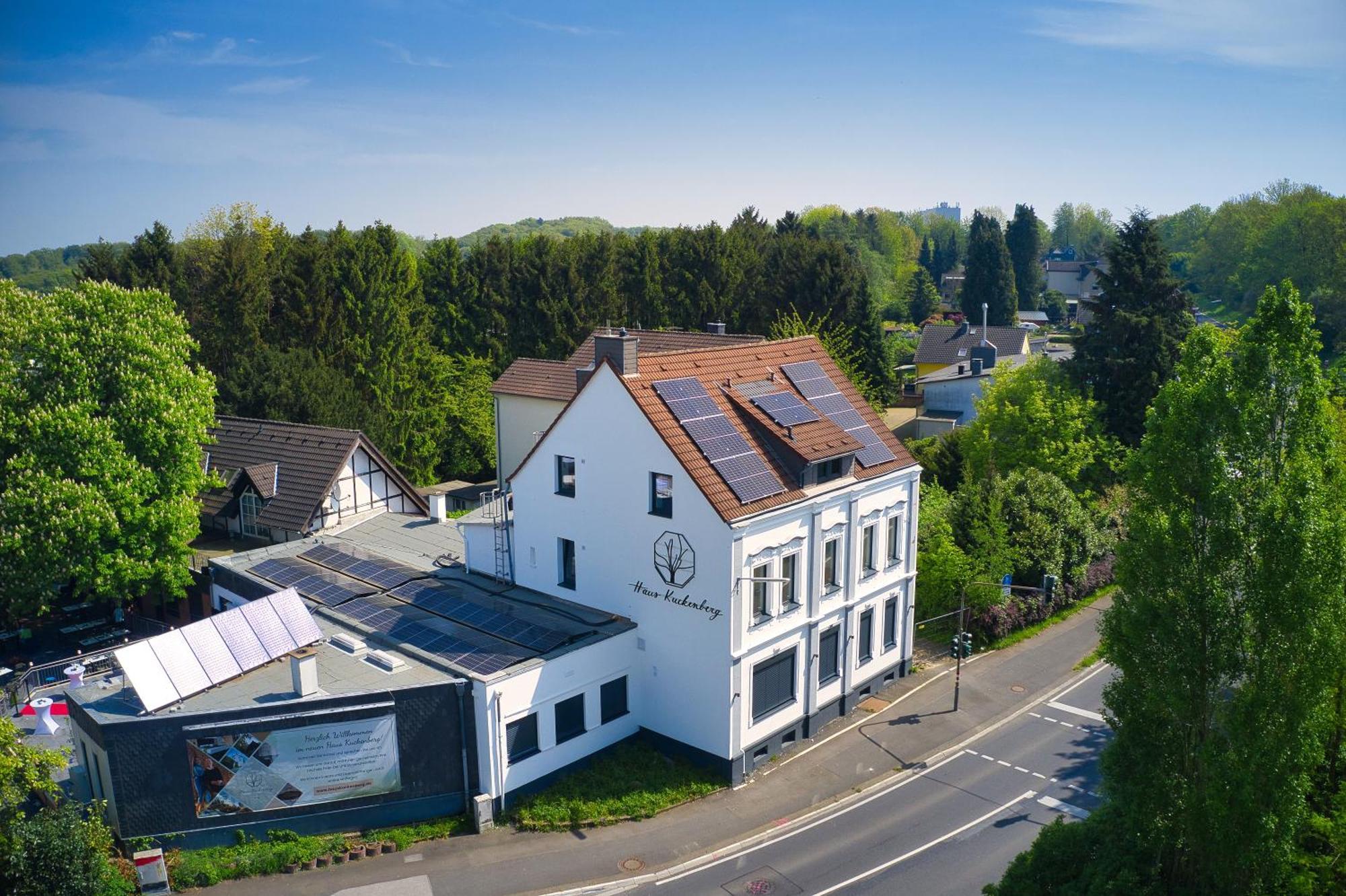 Hotel Haus Kuckenberg à Burscheid Extérieur photo